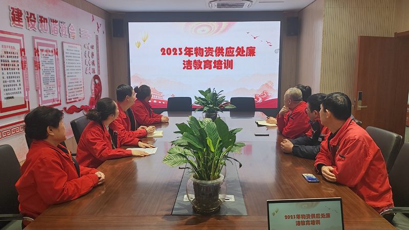 叉车培训费用背后的考量因素